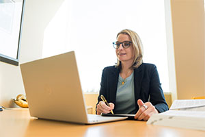 Photo of Amanda Whitten