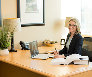 Photo of Amanda Whitten